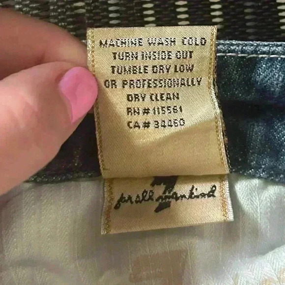 7 for all Mankind Bootcut Jean A-pocket style size 28. Denim. - Picture 12 of 16